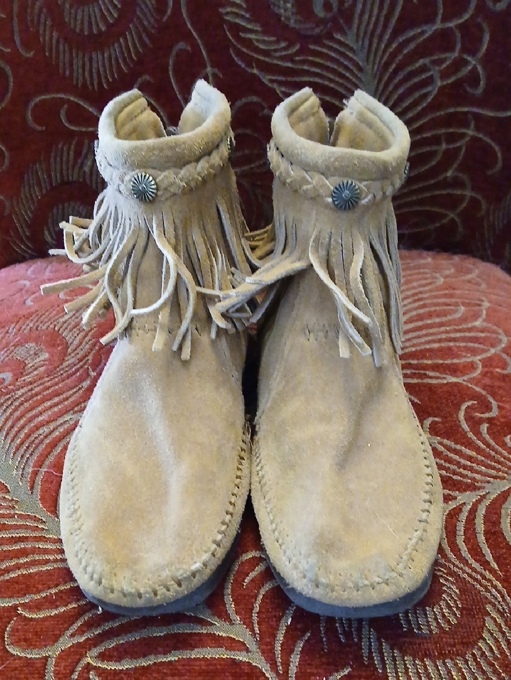 Minnetonka Beige Suede Leather Fringe Moccasin Ankle Boots 8